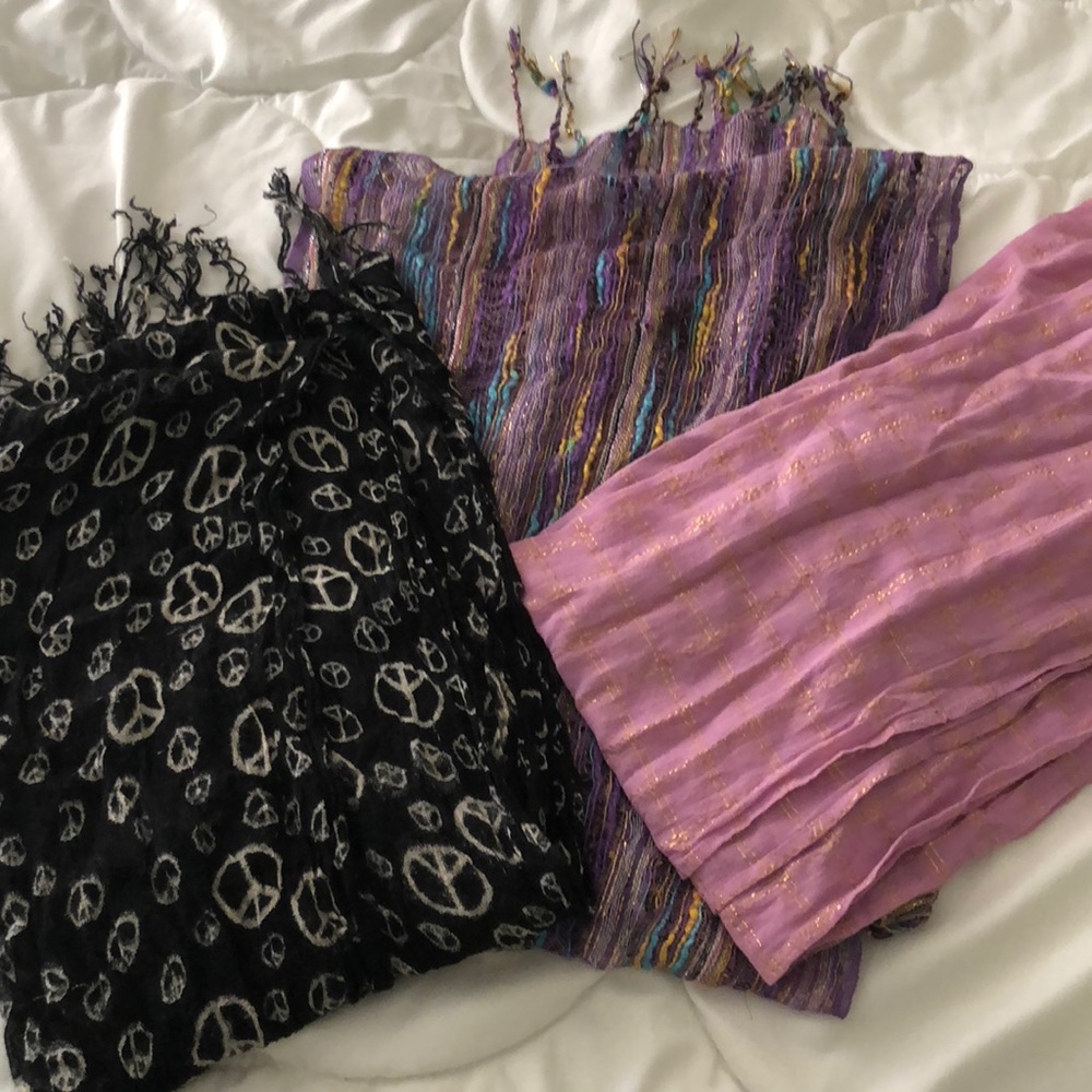 Scarfs